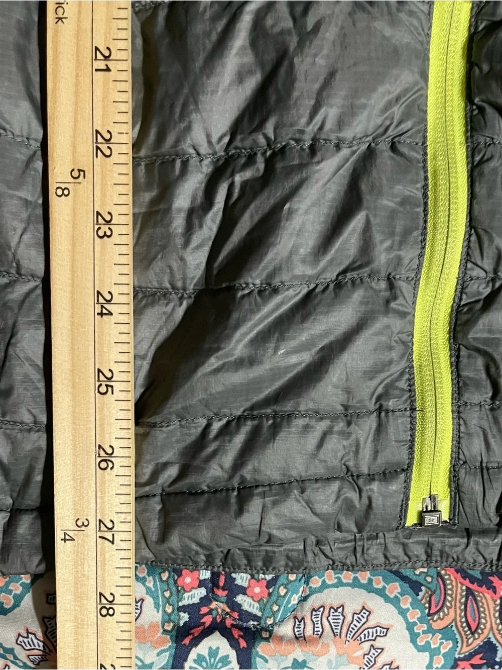 Outdoor Research Transcendent Down Jacket Mens L Gray Neon Goose Puffer **READ**